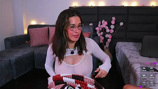 kathieandpovcock1 webcam