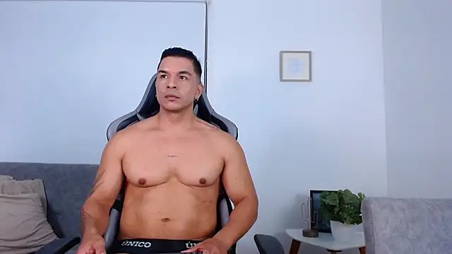 estebandelouis live sex cam