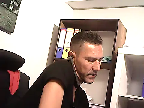 mastercharisma35 webcam