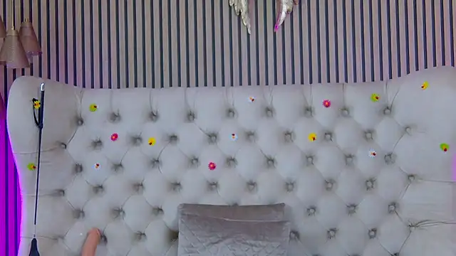 PlayfulShow webcam