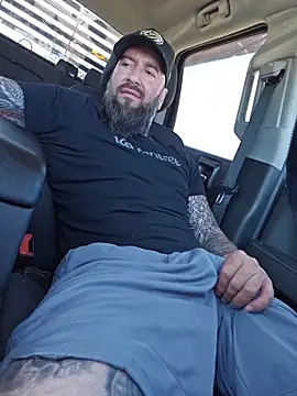 Beardedtattood webcam