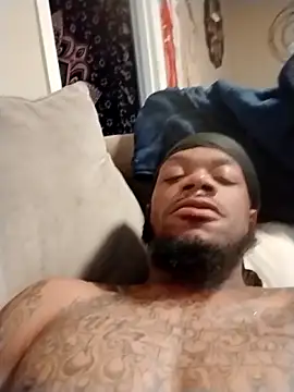 BigDickDaddy7414 live sex cam