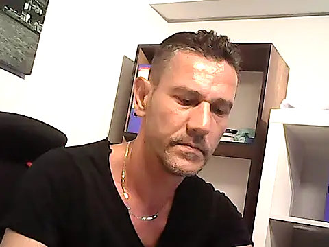 mastercharisma35 webcam