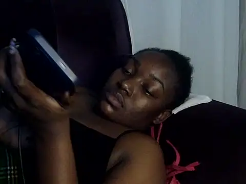 Sexy-suzy webcam