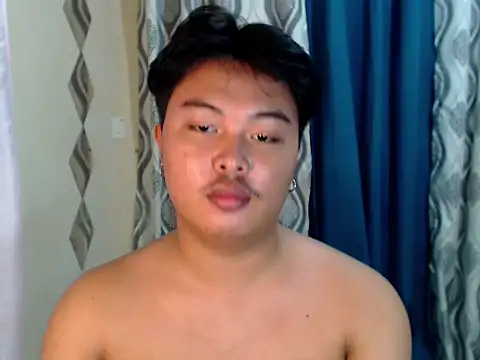 urasianjohnny (M twink) - CUM AT PUBLIC