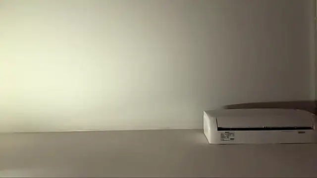 ur_neighbor_kira's live room