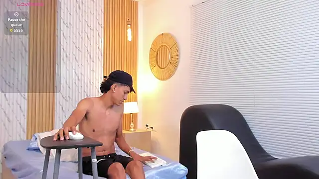 myke_tucker webcam