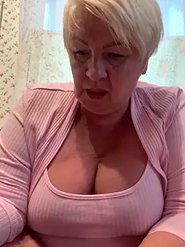 Laura_Millf webcam