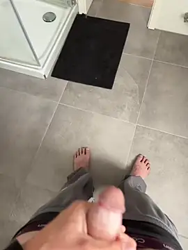 taallguyy_196 webcam