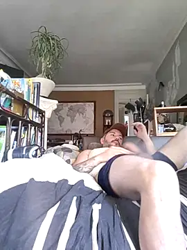Titilouonlyf69 webcam