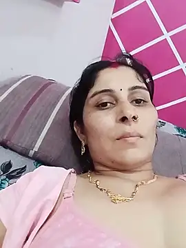 Hot_ree85 webcam