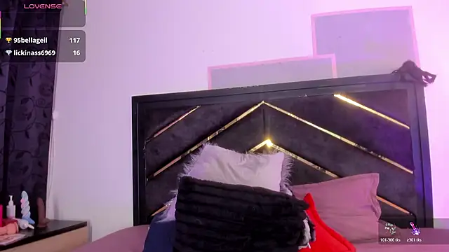 april_jones05 webcam