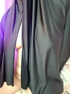 bahiya_aziz webcam