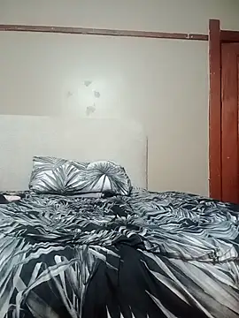 BUSTYQUEEN56_ webcam