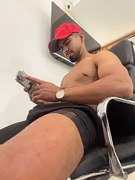 Teaserhoussejj_ webcam