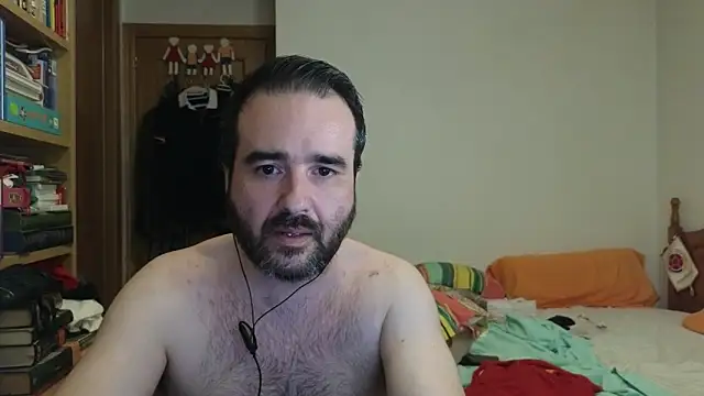 curiosillo83 webcam