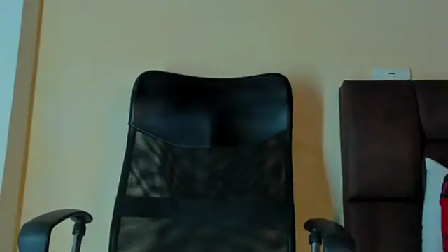 MikeRoss7777 webcam