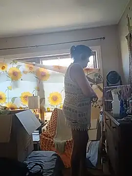 Bored_Grandma webcam