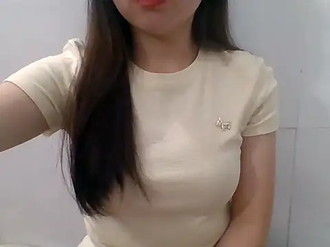 kiraa-007 webcam