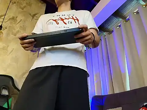 RONNY_COLTON webcam