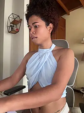 GabriSaenz webcam