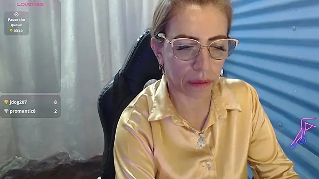 Chayla_Ruiz webcam