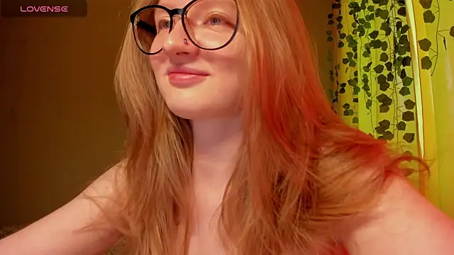 mollytuck webcam