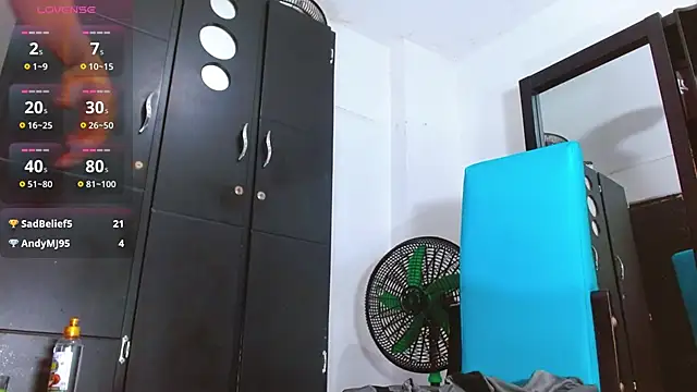 SELFSUCK_KING_420 webcam