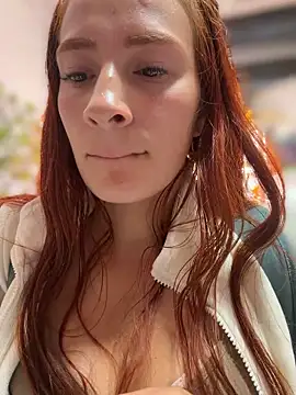 samyra_biker12 (Ask my age) - Naked in park
