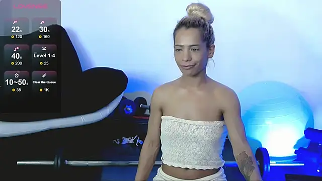 SarahRaynex webcam