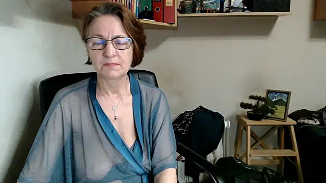 katemodel webcam