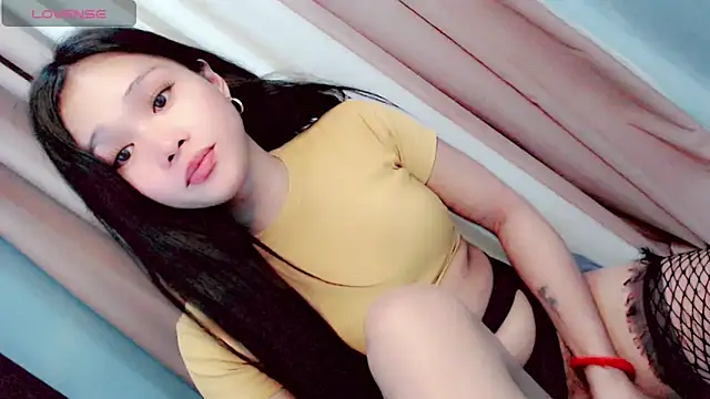 Littleslutty_baby webcam