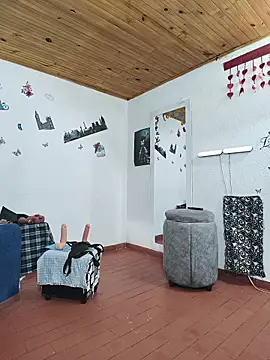 keila_j