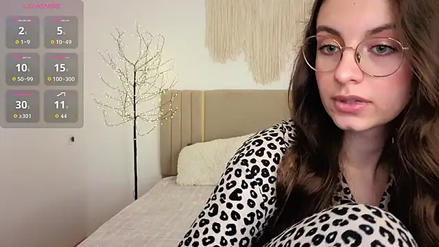 Real_cutie1 webcam
