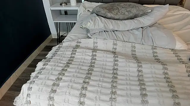 Charlie___Musk webcam