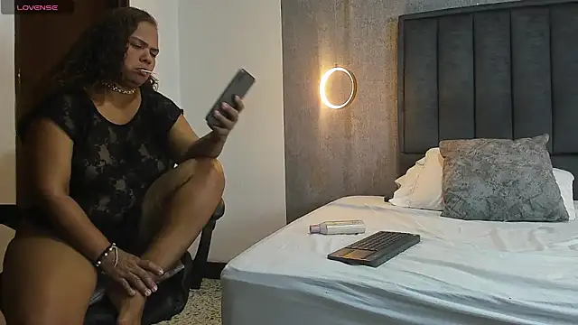 Isabella_Rossy webcam