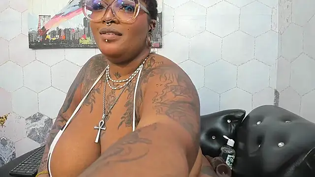 Anaa_Fuentess webcam