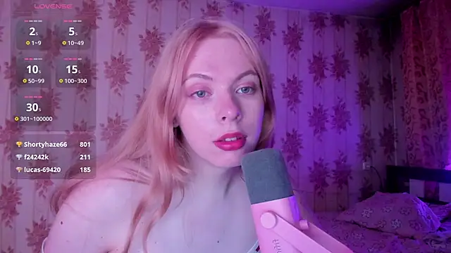 Cutie_Bambi webcam