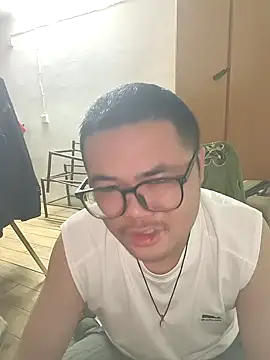 lililiwuwuwu webcam