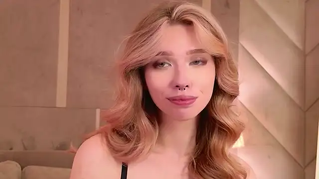 Sierra_Fane webcam
