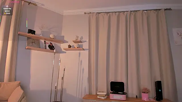 Lova_Rane webcam