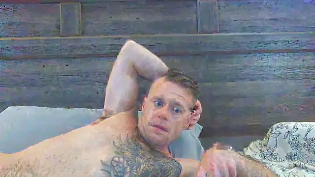 DILFiGuess1 webcam