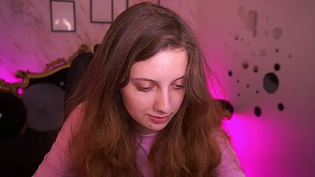 CuteeFoxy webcam