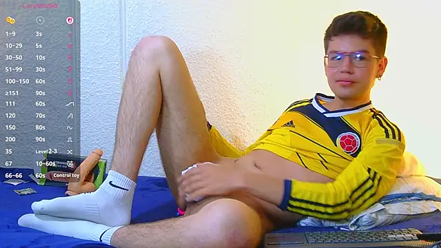 nicolatinboy webcam