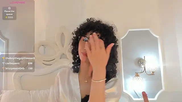Julietta___ webcam