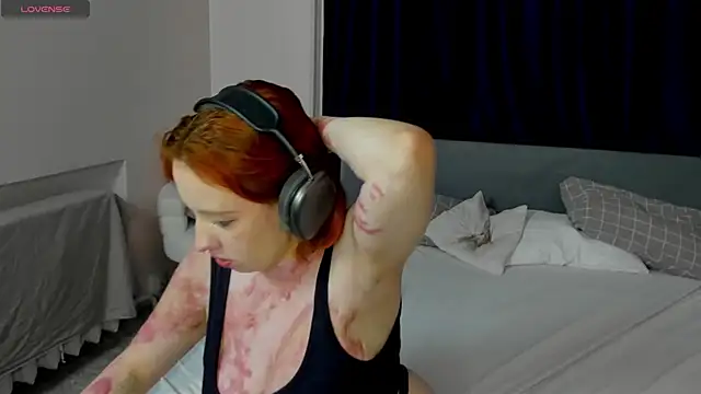Maya_foxy webcam