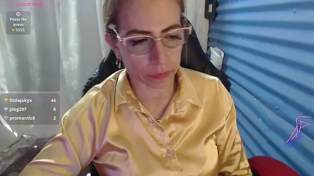 Chayla_Ruiz webcam