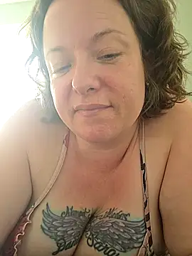 julimonroe webcam