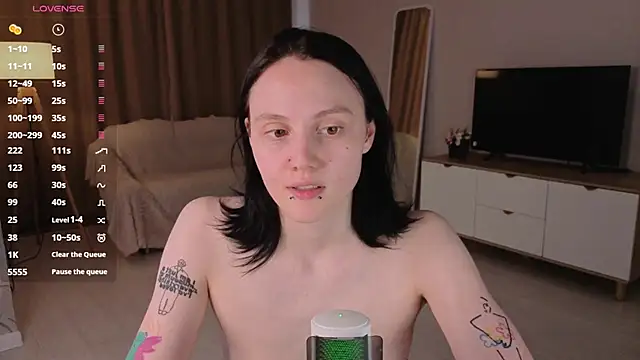 marycoopeer (F young) - ice cube into my boobies