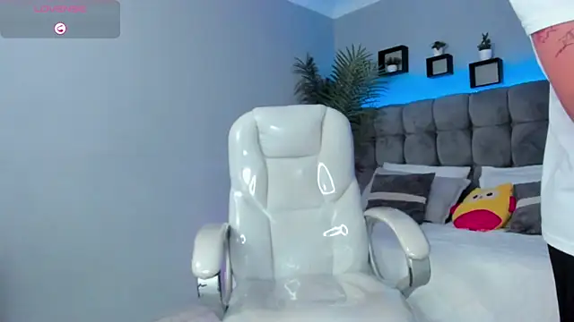Alex_cute77 webcam